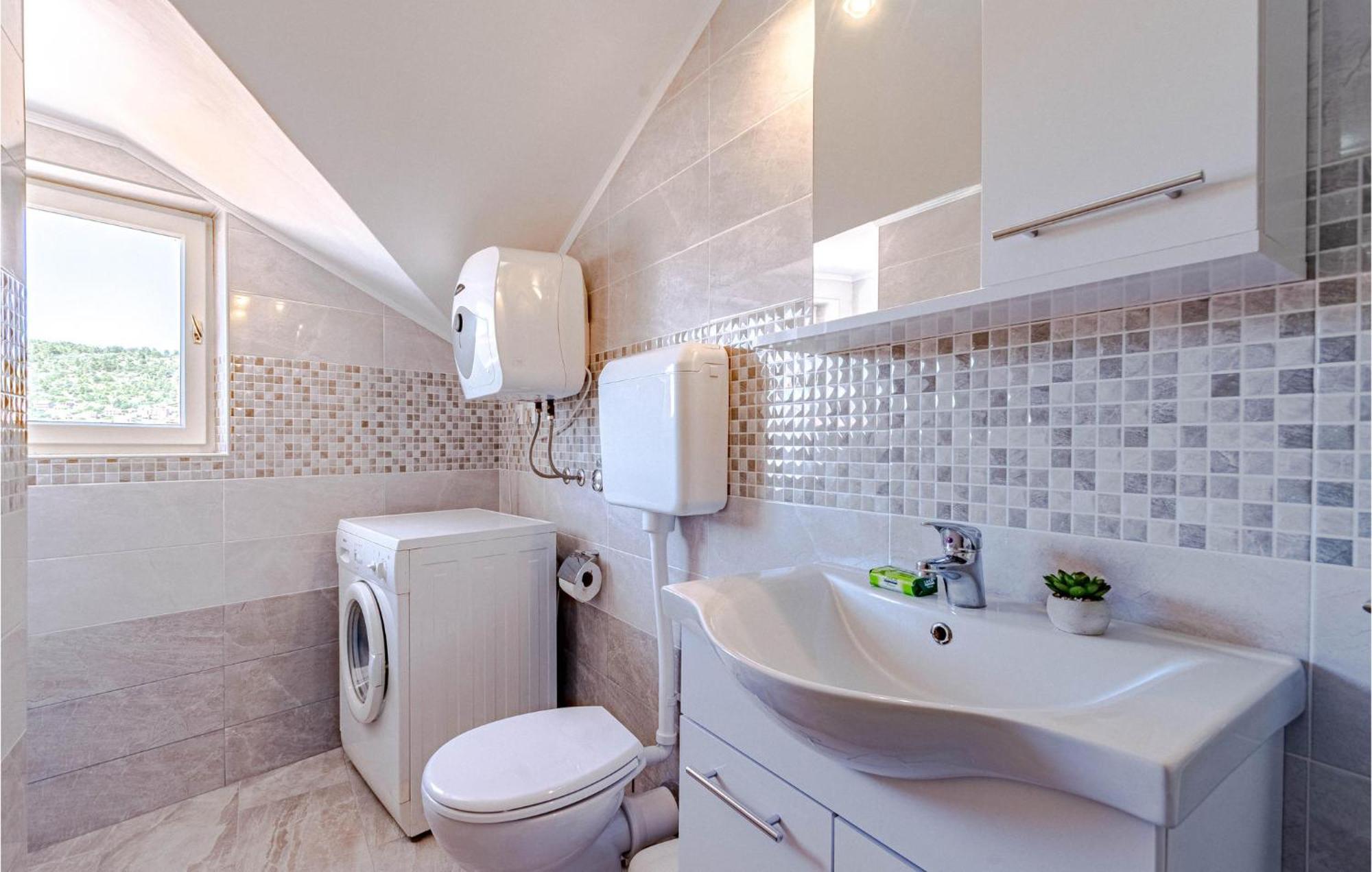 Beautiful Apartment In Vela Luka With Wifi Exteriér fotografie