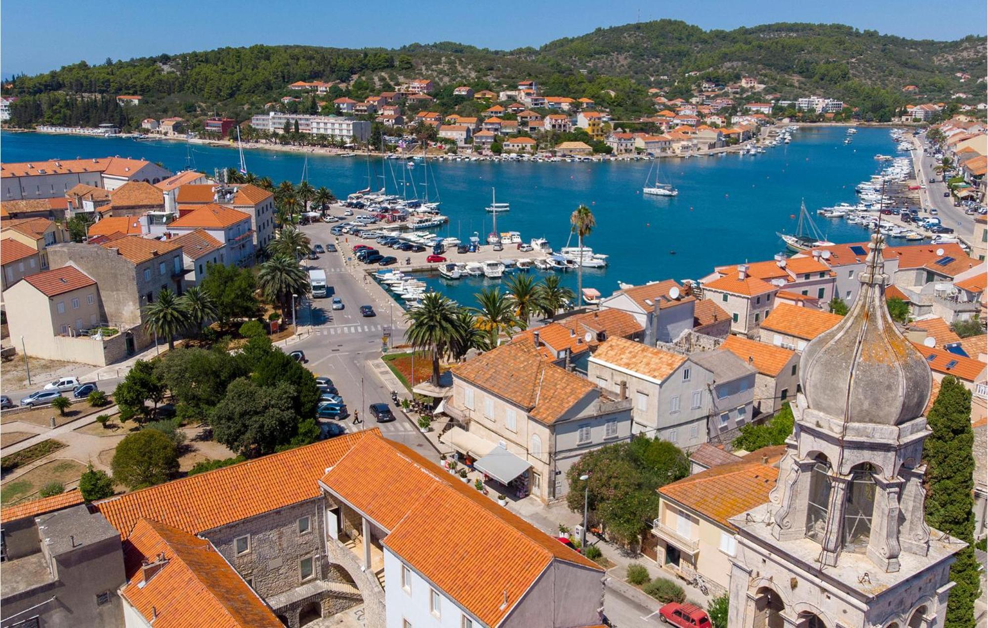 Beautiful Apartment In Vela Luka With Wifi Exteriér fotografie